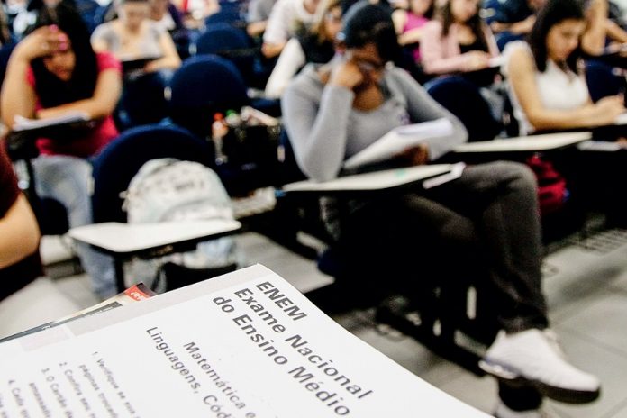 Enem-2020-inscrições-para-certificadores-começam-na-quarta-feira Enem 2020: inscrições para certificadores começam na quarta-feira