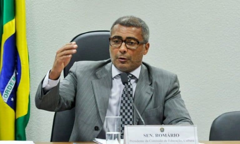 Rosa Weber autoriza inquérito para investigar o senador Romário