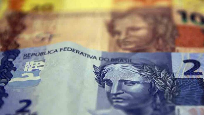 Governo-federal-aprova-auxílio-emergencial-para-196-mil-pessoas Governo federal aprova auxílio emergencial para 196 mil pessoas